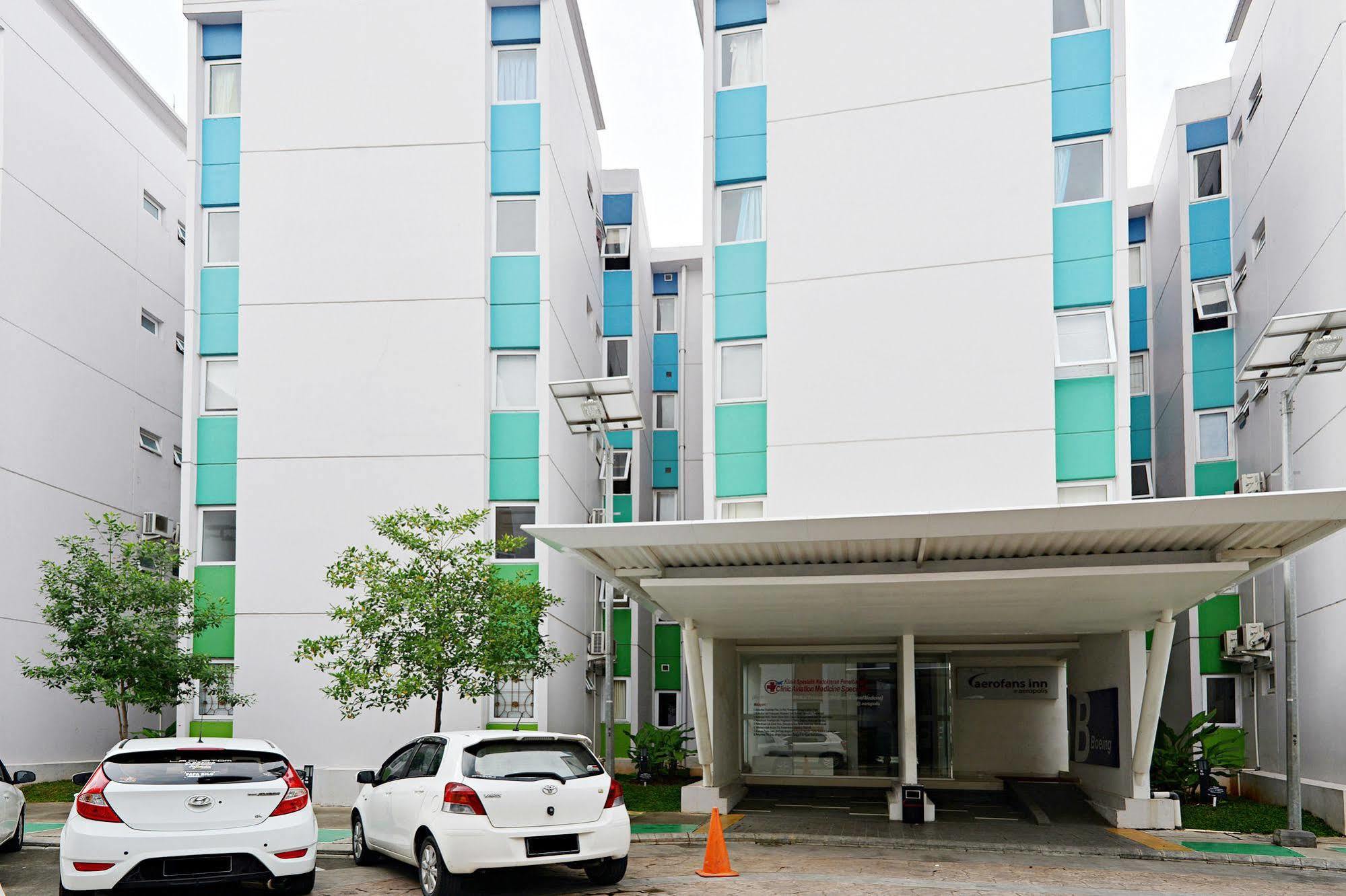 Zen Rooms Basic Tangerang Aeropolis المظهر الخارجي الصورة